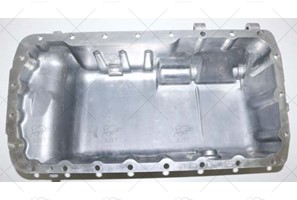 ENGINE OIL PAN