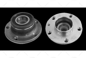 WHEEL HUB